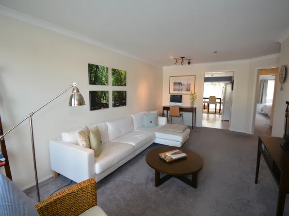 124 Park Green Dr #1, Lake Orion, MI 48362