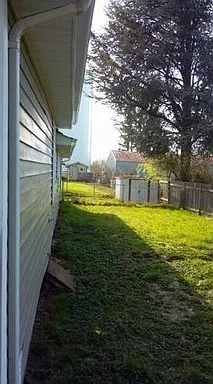 Gorgeous 4 bedroom Home — Photo 3