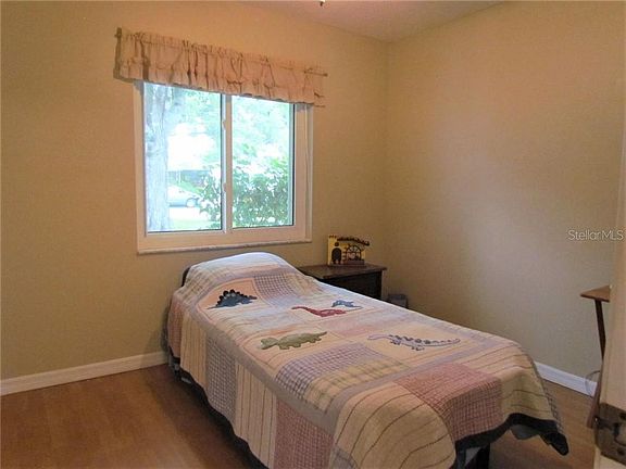 5th image of 22530 Newfield Ct