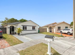 20752 SW 121st Ct, Miami, FL 33177