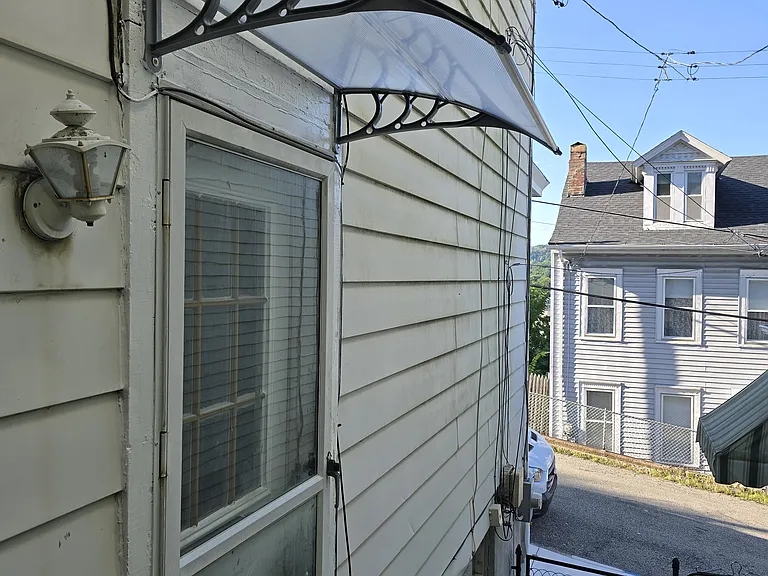 247 Maryland Ave — Photo 14