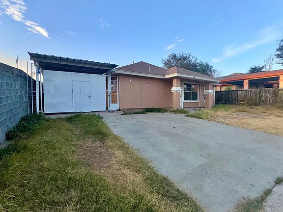 2nd image of 2451 Colonia Loop