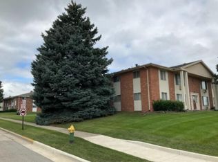 3100 86th St #8616, Sturtevant, WI 53177