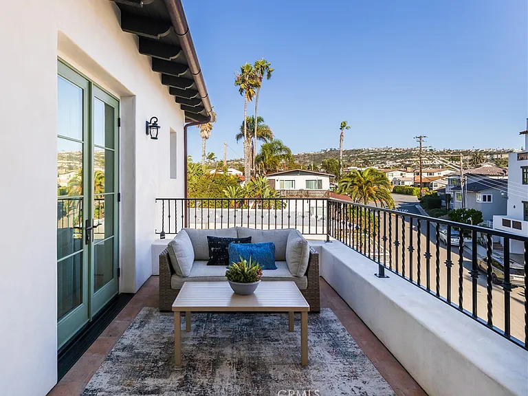 410 Arenoso Ln #301 — Photo 11