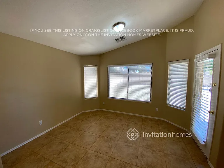 9129 W Mackenzie Dr — Photo 6