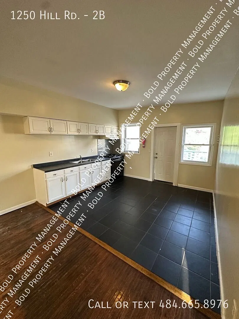 2 bed, 1.0 bath, 900 sqft, $1,250 — Photo 3