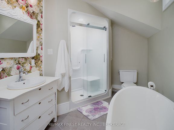 4th image of 14005 Front Rd