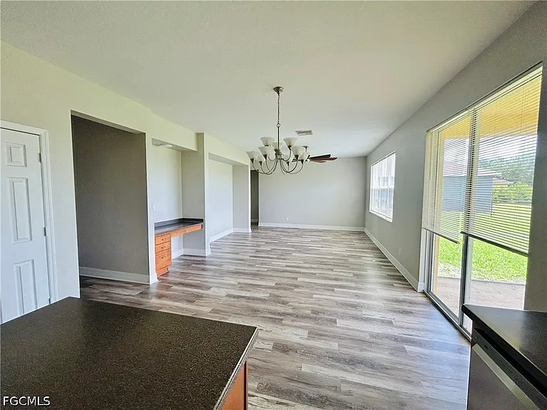 8041 Allamanda Ct — Photo 15