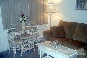 Livingroom/Dining Combo