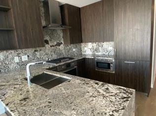 400 W Superior St #910, Chicago, IL 60654