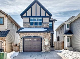 46 N Nolanfield Rd NW, Calgary, AB T3R 0N1