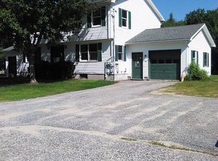 10 Kendra Ln, Steep Falls, ME 04085