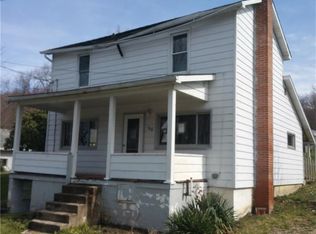 146 B St, Stoystown, PA 15563