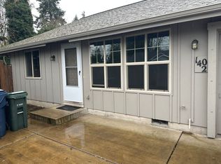 1402 Morningside Dr, Eugene, OR 97401