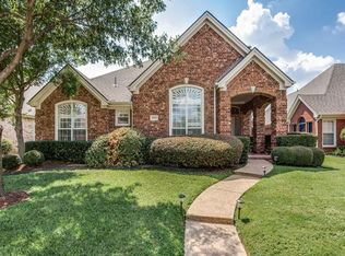 10303 Perkins Dr, Irving, TX 75063