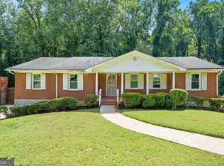 716 Lynn Valley Rd SW, Atlanta, GA 30311