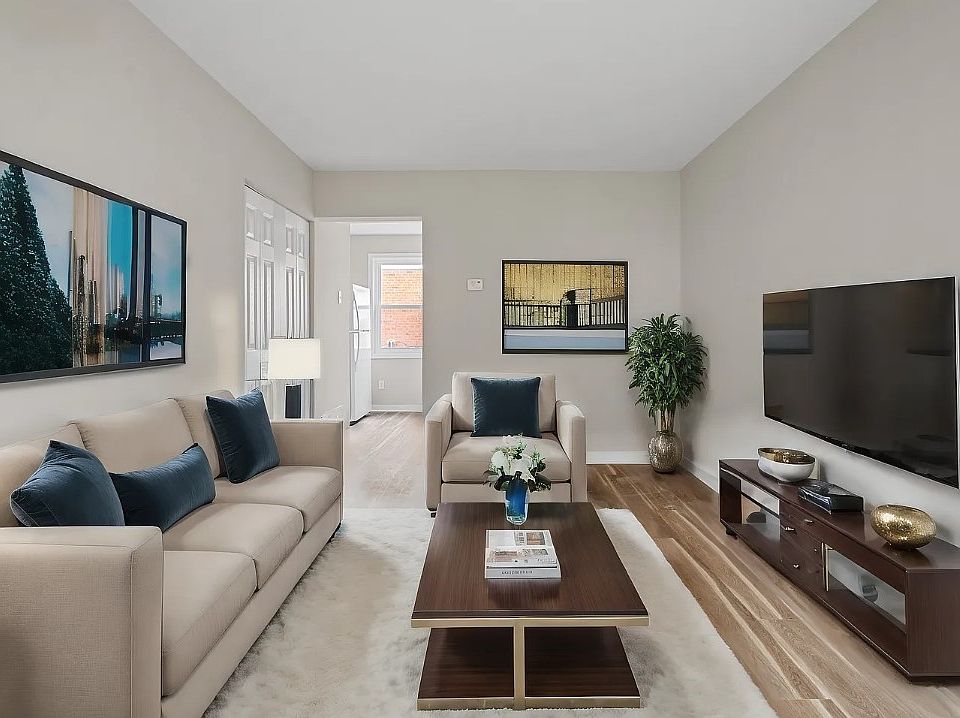 1st image of 101 Poe St Unit 2