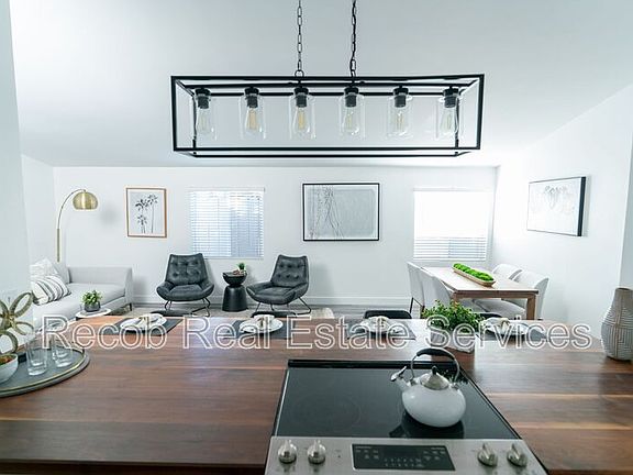 4th image of 3557-3563 Angwin Dr Unit 3557