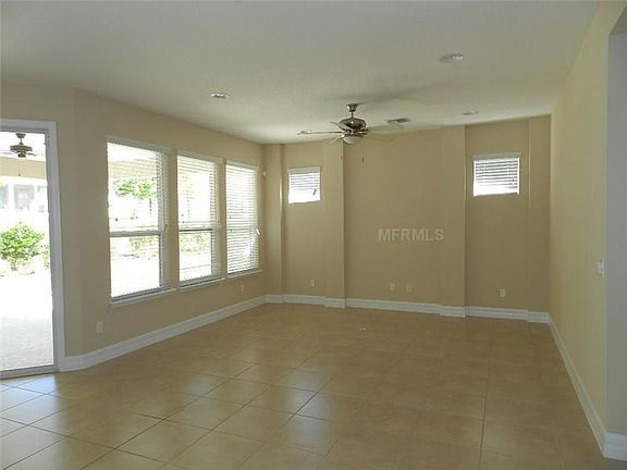 5th image of 109 Salt Marsh Ln