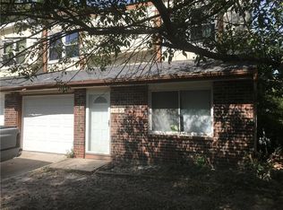 14100 Merrywood Cir, Grandview, MO 64030