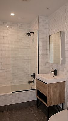 5th image of 1229 Putnam Ave #4D