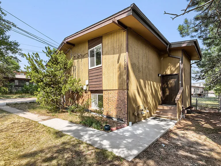 1690 Taft St — Photo 27