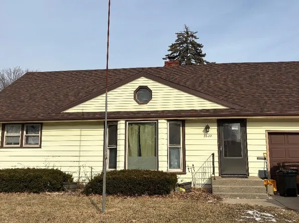 2622 Hooker Ave, Rockford, IL 61108