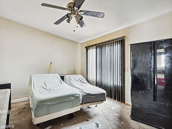 2nd image of 1133 E 83rd St Unit 113