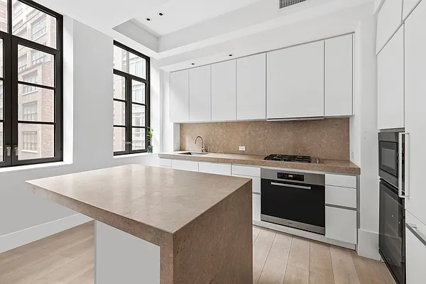 Rented by Compass | media 10