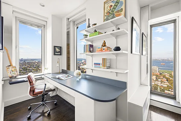 Sold by Compass | media 14