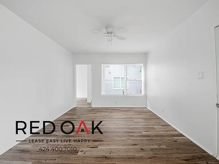 252 E 79th St #252 — Photo 4