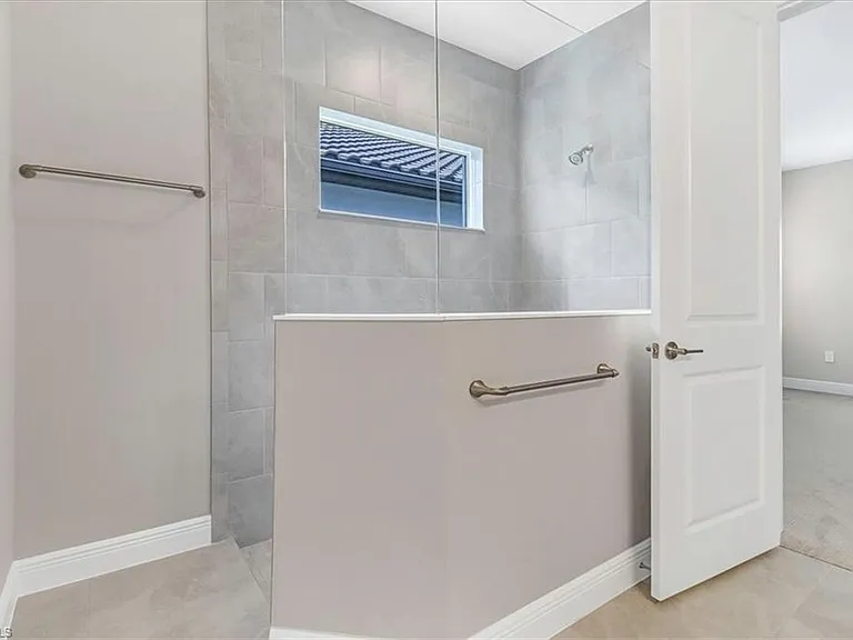 4652 Centaurus Cir — Photo 17