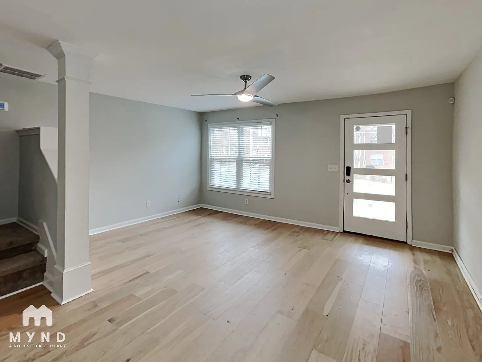 4 bed, 2.5 bath, 1700 sqft, $2,289 — Photo 2