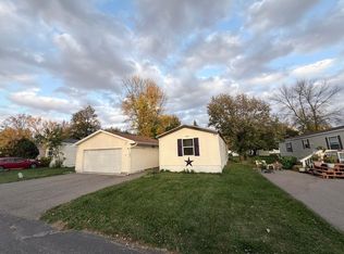 305 Mozart Ave E, Mankato, MN 56001