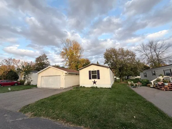 305 Mozart Ave E, Mankato, MN 56001