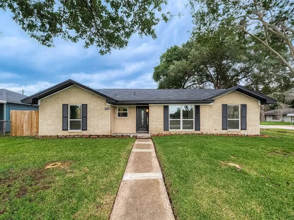 7718 Jutland Road, Houston, TX 77033
