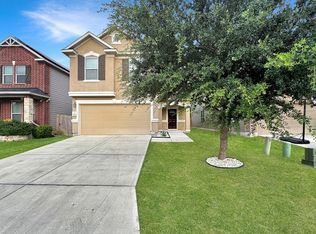 8018 Assumption Dr, San Antonio, TX 78254
