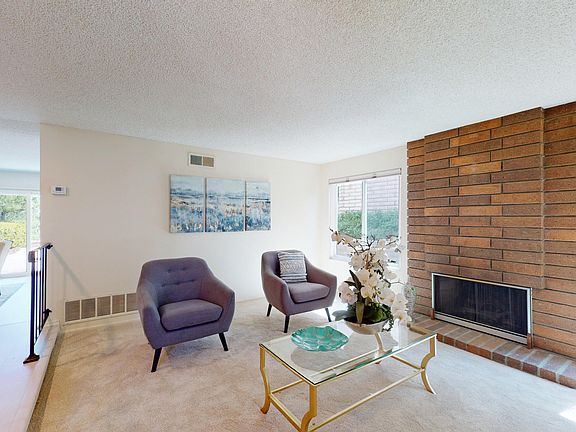 4th image of 737 Starlight Heights Dr
