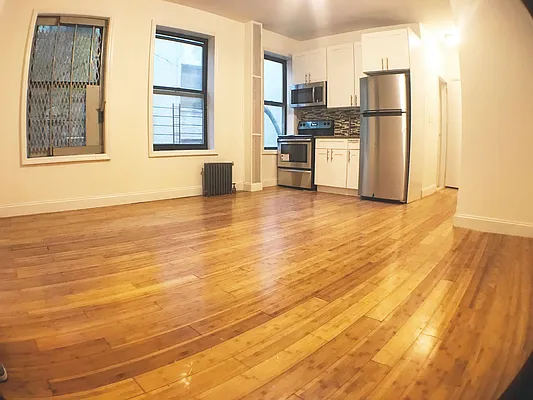 Rented by Lang Realty LLC | media 26