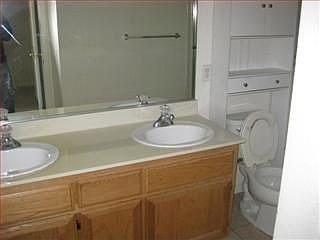 1st image of 814 Star Jasmine Ct