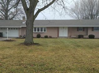 1232 Pelham Dr, Fort Wayne, IN 46825