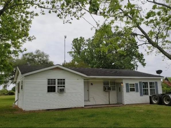 885 Bullock Rd, Palacios, TX 77465