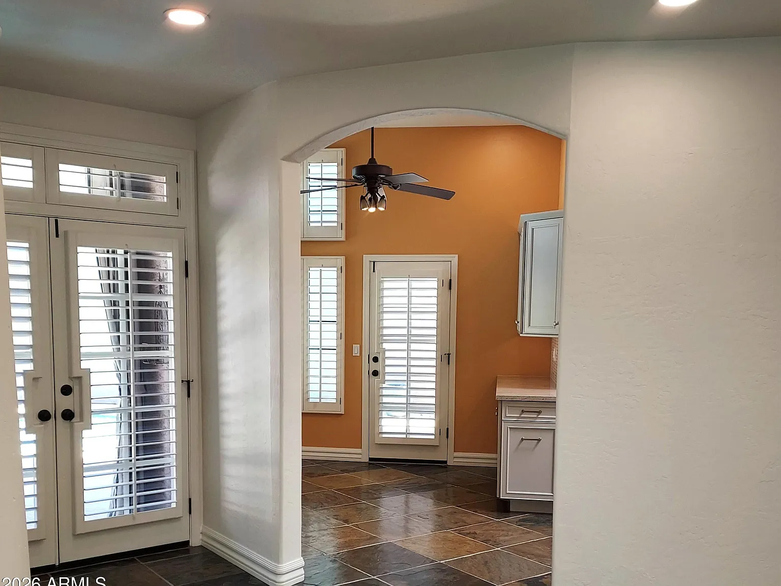 3 bed, 3.0 bath, 1773 sqft, $4,100 — Photo 3