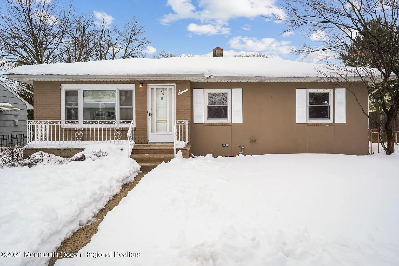 7 Alcazar Ave photo 1