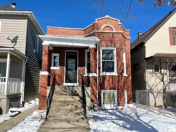 5018 W 23rd Pl, Cicero, IL 60804