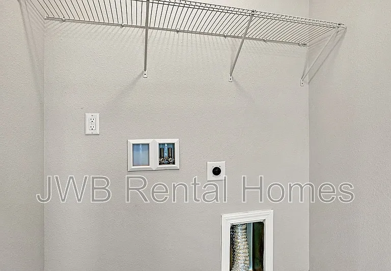 1419 McConihe St — Photo 18