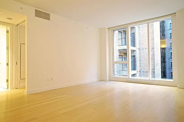 Rented by Level Group | media 12