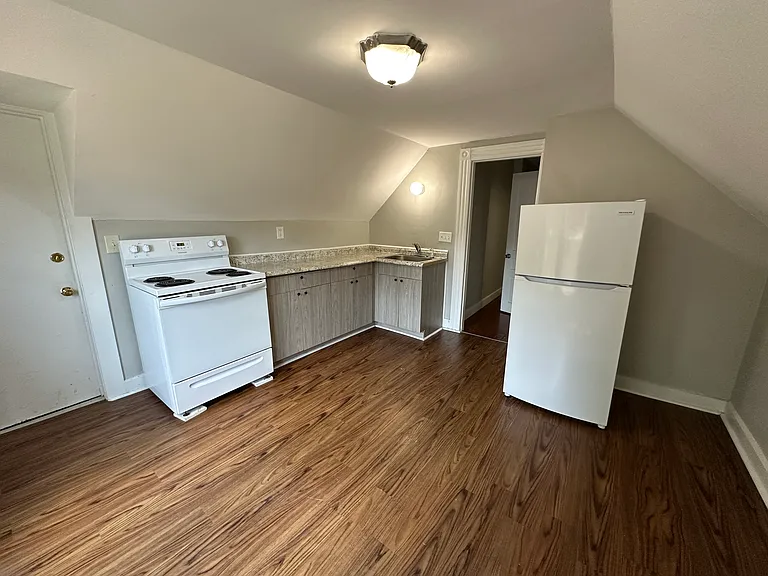 172 Fountain St #3C — Photo 2