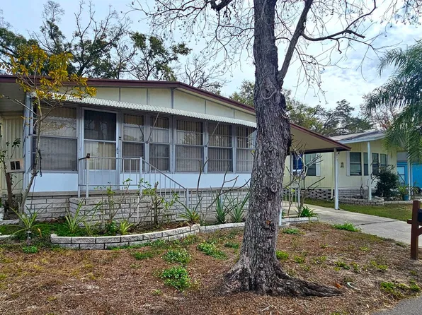 407 Summerhill Dr, Valrico, FL 33594