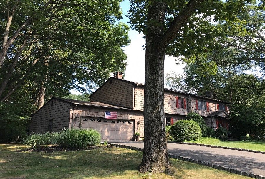 2nd image of 62 Morley Dr